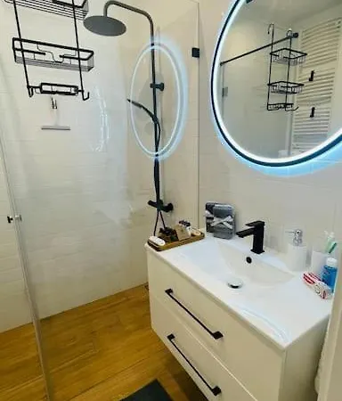 Apartment The Urban Retreat @ Mokotow District Of